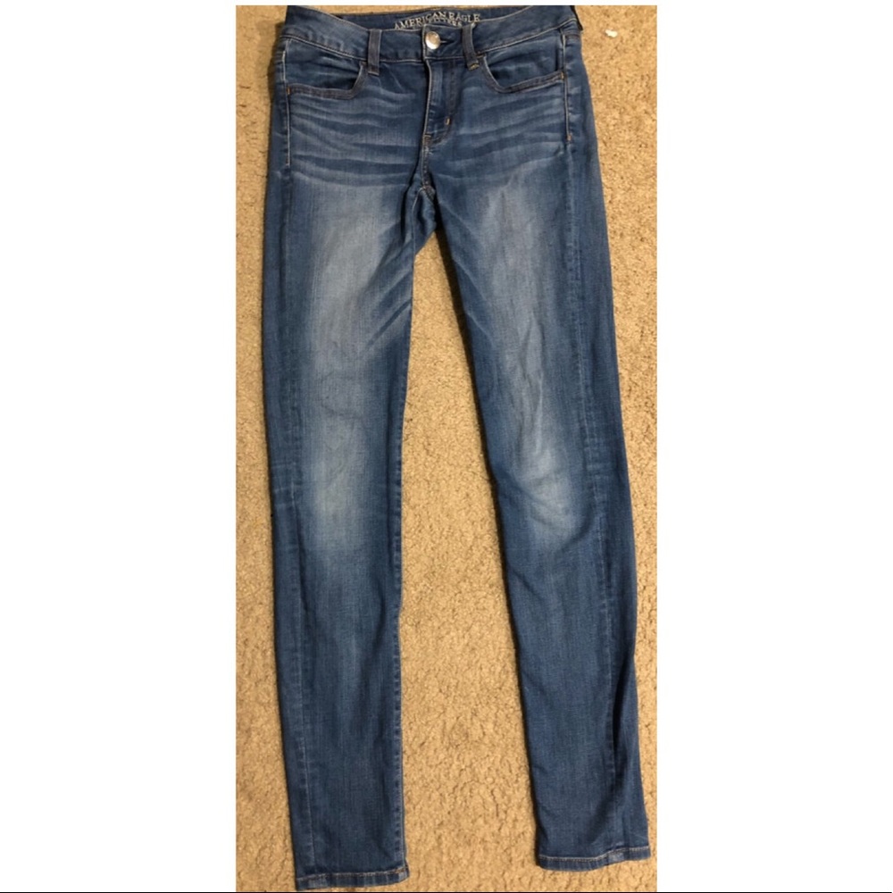 Size 4 American Eagle jeans